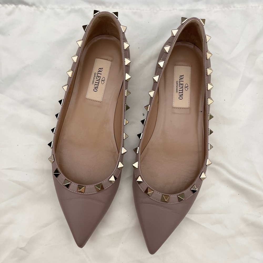 Valentino Rockstud Flats Size 34.5